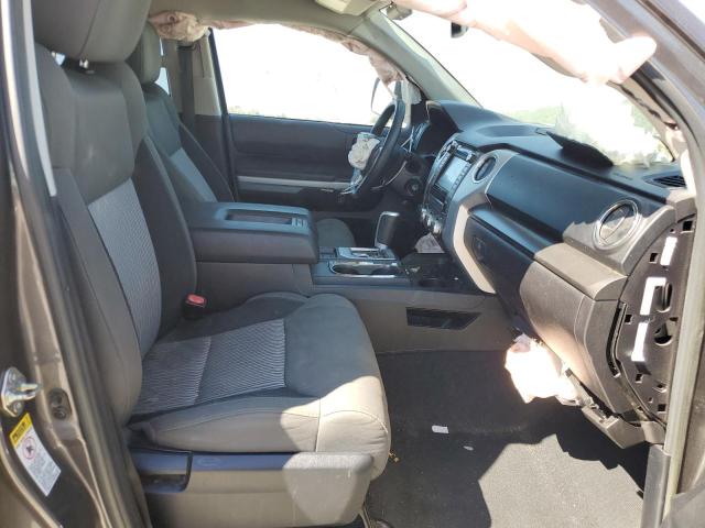 5TFUW5F16FX457358 - 2015 TOYOTA TUNDRA DOUBLE CAB SR/SR5 GRAY photo 5