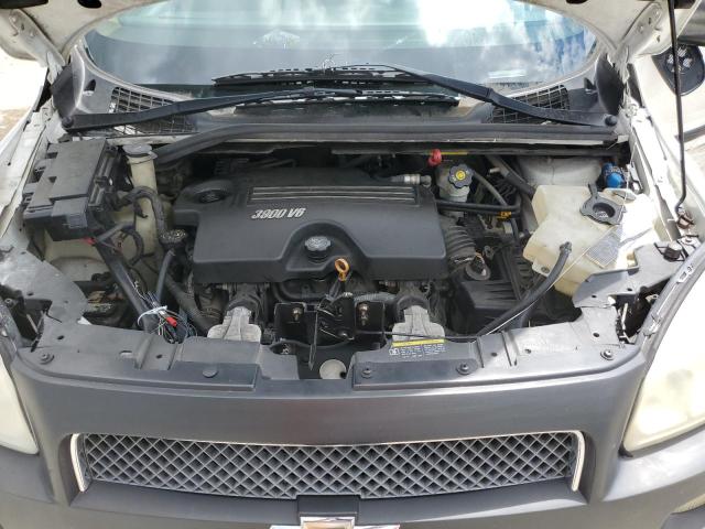 1GNDV23178D184304 - 2008 CHEVROLET UPLANDER LS WHITE photo 12