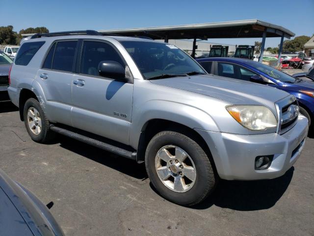 JTEBT14R468037041 - 2006 TOYOTA 4RUNNER SR5 SILVER photo 4