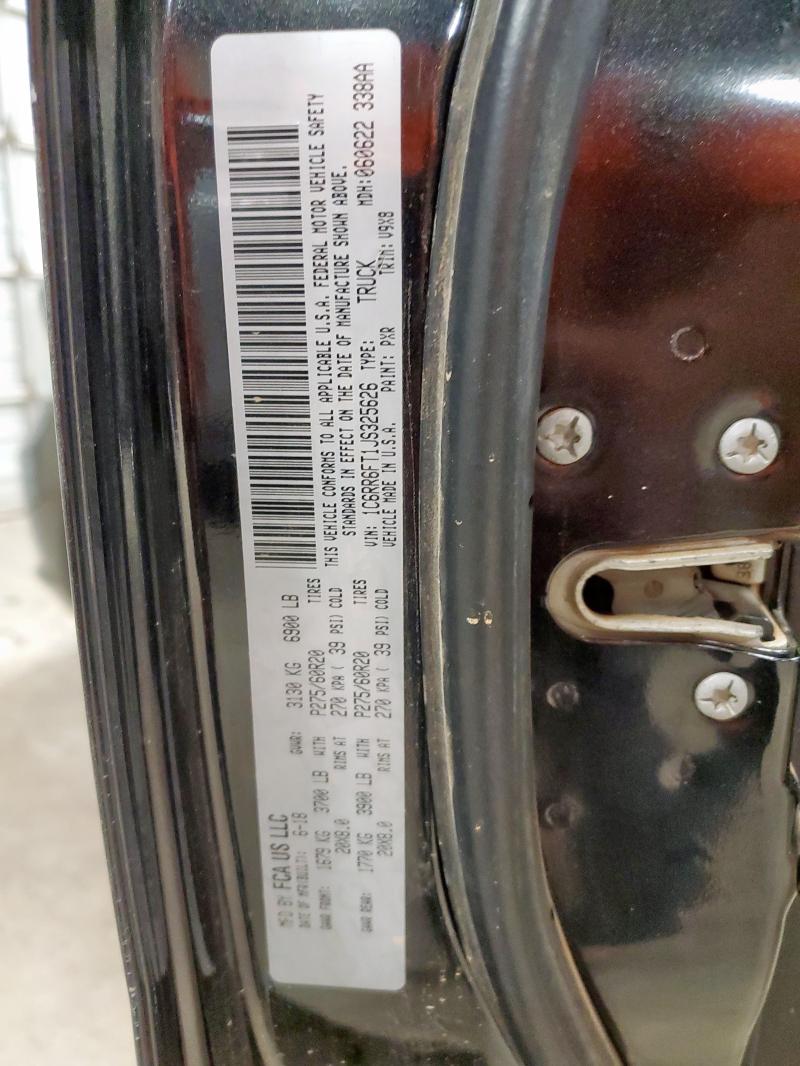 1C6RR6FT1JS325626 - 2018 RAM 1500 ST Чорний фото 12