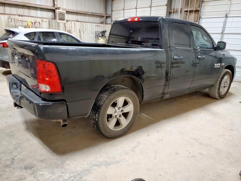 1C6RR6FT1JS325626 - 2018 RAM 1500 ST Чорний фото 3