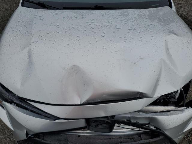 5YFB4MDE5SP238381 - 2025 TOYOTA COROLLA LE SILVER photo 11