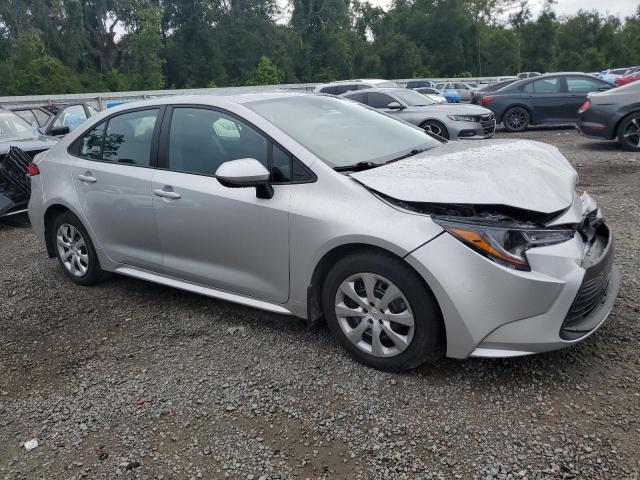 5YFB4MDE5SP238381 - 2025 TOYOTA COROLLA LE SILVER photo 4