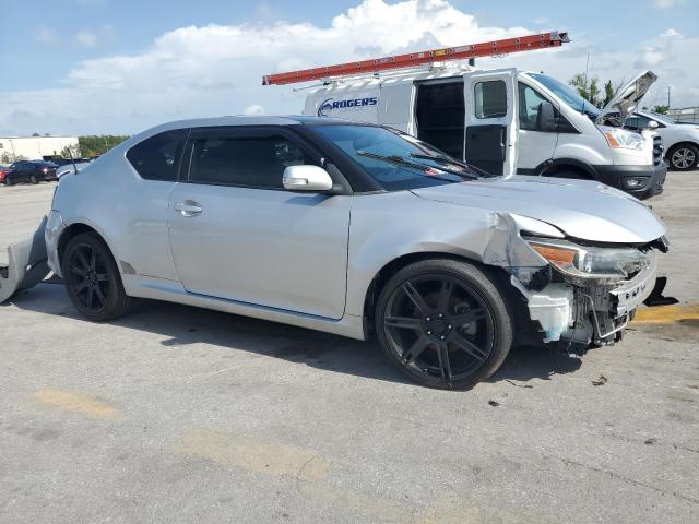 JTKJF5C77E3070215 - 2014 TOYOTA SCION TC 银色 照片 4