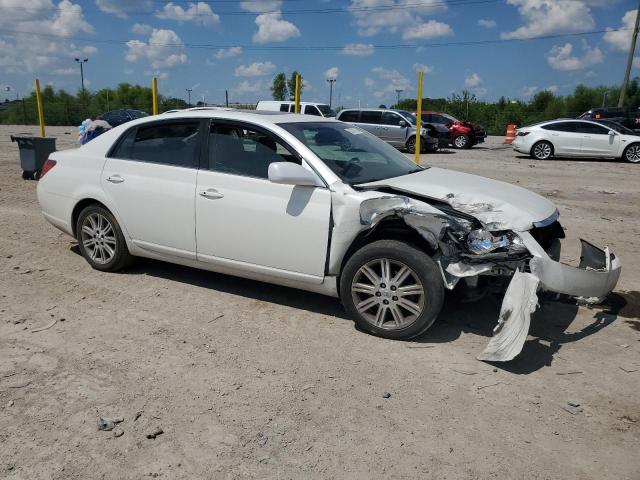 4T1BK36B55U036632 - 2005 TOYOTA AVALON XL თეთრი ფოტო 4