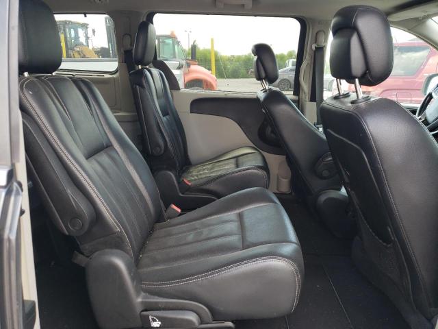 2C4RC1CG3CR300896 - 2012 CHRYSLER TOWN & COU TOURING L GRAY photo 11