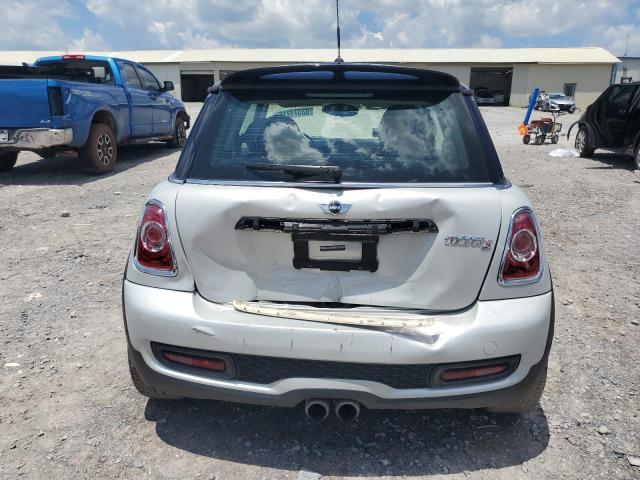 WMWSV3C58BTY13118 - 2011 MINI COOPER S SILVER photo 6