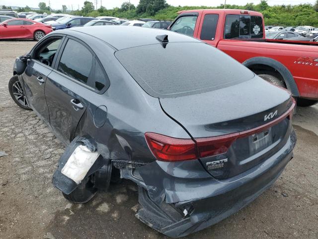 3KPF24AD5PE517941 - 2023 KIA FORTE LX GRAY photo 2