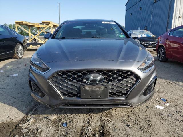5NPE34AB2JH719548 - 2018 HYUNDAI SONATA SPORT ნაცრისფერი ფოტო 5