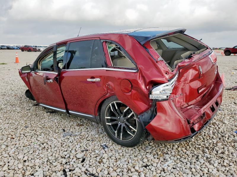 2LMDJ6JK3DBL41656 - 2013 LINCOLN MKX RED photo 2