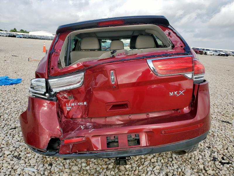 2LMDJ6JK3DBL41656 - 2013 LINCOLN MKX RED photo 6