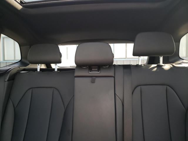 5UXTR9C50KLR07846 - 2019 BMW X3 XDRIVE30I WHITE photo 10