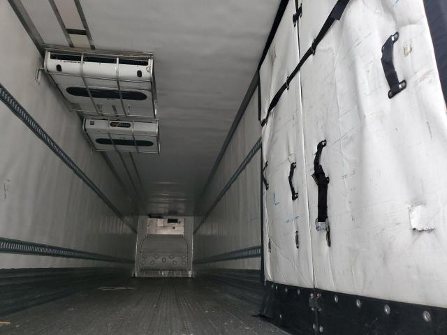 1UYVS2537BM114802 - 2011 UTILITY VS2RA თეთრი ფოტო 5