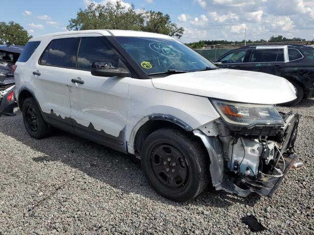 1FM5K8AR8HGB93198 - 2017 FORD EXPLORER POLICE INTERCEPTOR თეთრი ფოტო 4