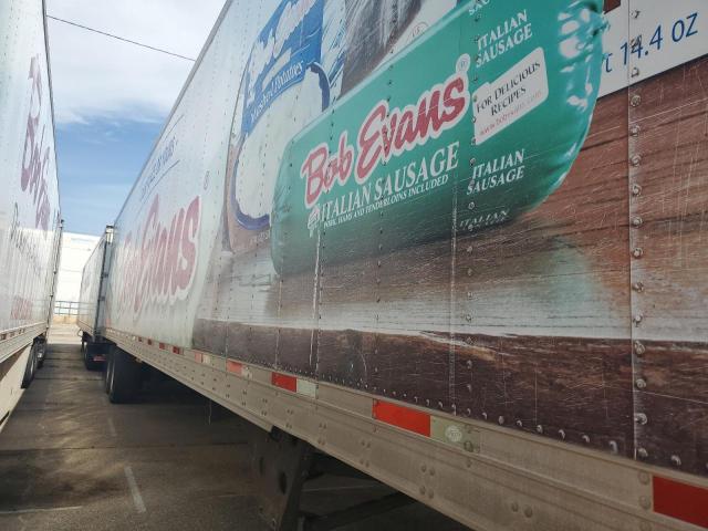 1UYVS2532BM114805 - 2011 UTILITY VS2RA WHITE photo 6