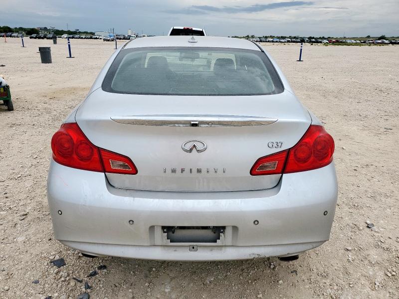 JN1CV6AP4AM201426 - 2010 INFINITI G37 BASE SILVER photo 6