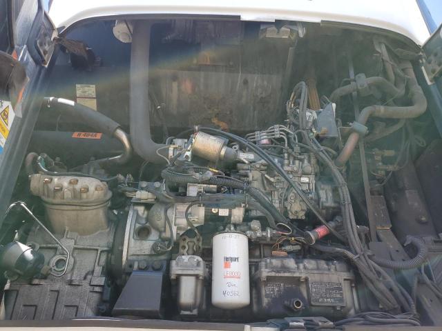 1UYVS2534BM114904 - 2011 UTILITY VS2RA 白色 照片 7