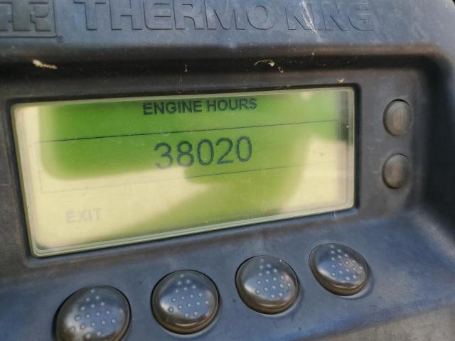 1UYVS2534BM114904 - 2011 UTILITY VS2RA 白色 照片 8