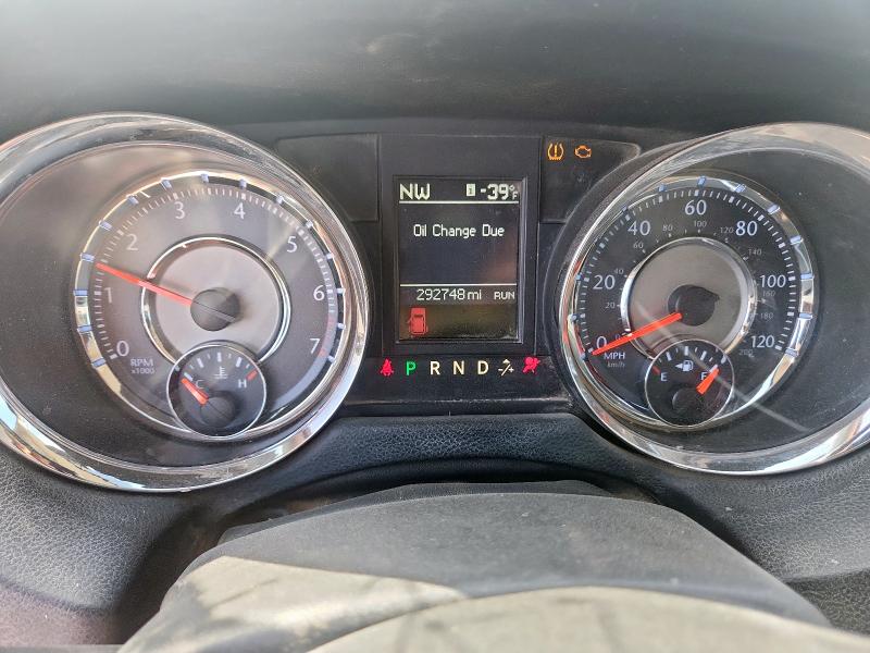 2C4RC1BG5DR555066 - 2013 CHRYSLER TOWN & COU TOURING 白色 照片 9