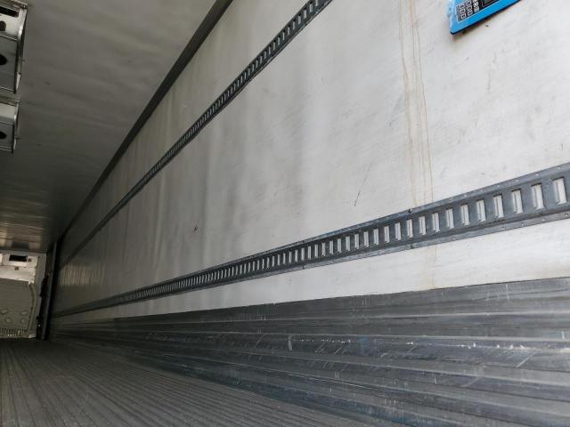 1UYVS2539BM114901 - 2011 UTILITY VS2RA თეთრი ფოტო 5