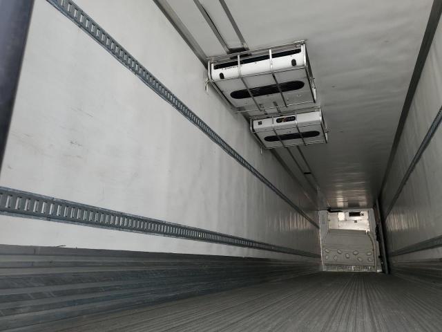 1UYVS2539BM114901 - 2011 UTILITY VS2RA თეთრი ფოტო 6