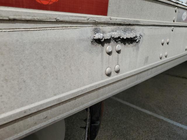 1UYVS2539BM114901 - 2011 UTILITY VS2RA თეთრი ფოტო 9