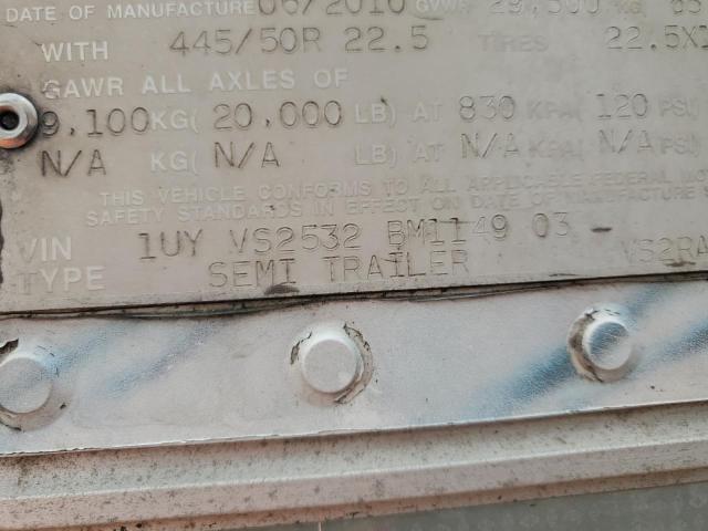 1UYVS2532BM114903 - 2011 UTILITY VS2RA WHITE photo 10