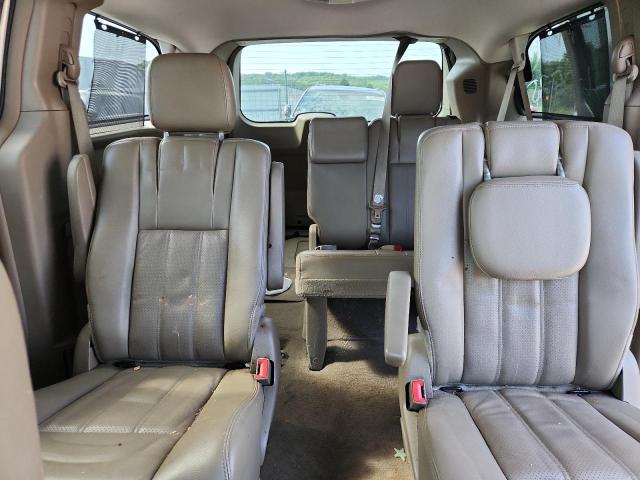 2C4RC1CG3ER108672 - 2014 CHRYSLER TOWN & COU TOURING L TAN photo 10