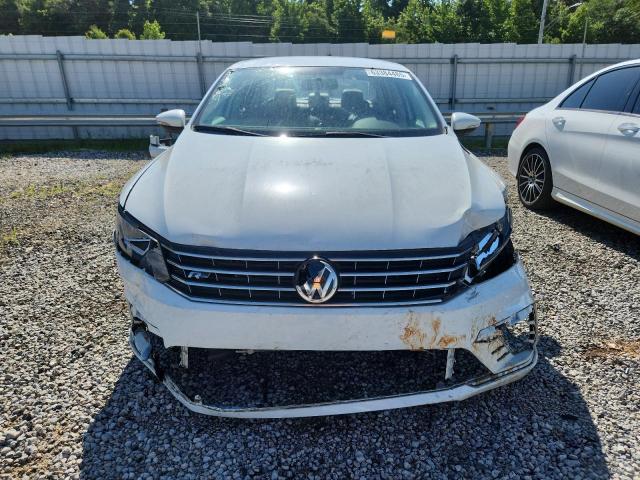1VWDT7A38HC074543 - 2017 VOLKSWAGEN PASSAT R-LINE თეთრი ფოტო 5