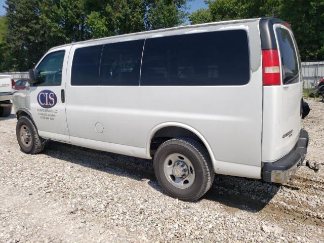 1GAZGYFA8C1149314 - 2012 CHEVROLET EXPRESS G3 LT WHITE photo 2