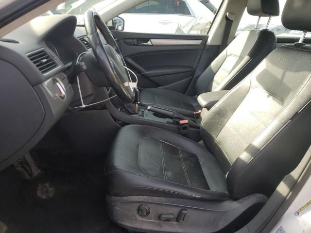 1VWAT7A36EC085653 - 2014 VOLKSWAGEN PASSAT S WHITE photo 13