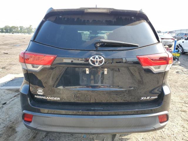 5TDJZRFH4JS558587 - 2018 TOYOTA HIGHLANDER SE BLACK photo 6