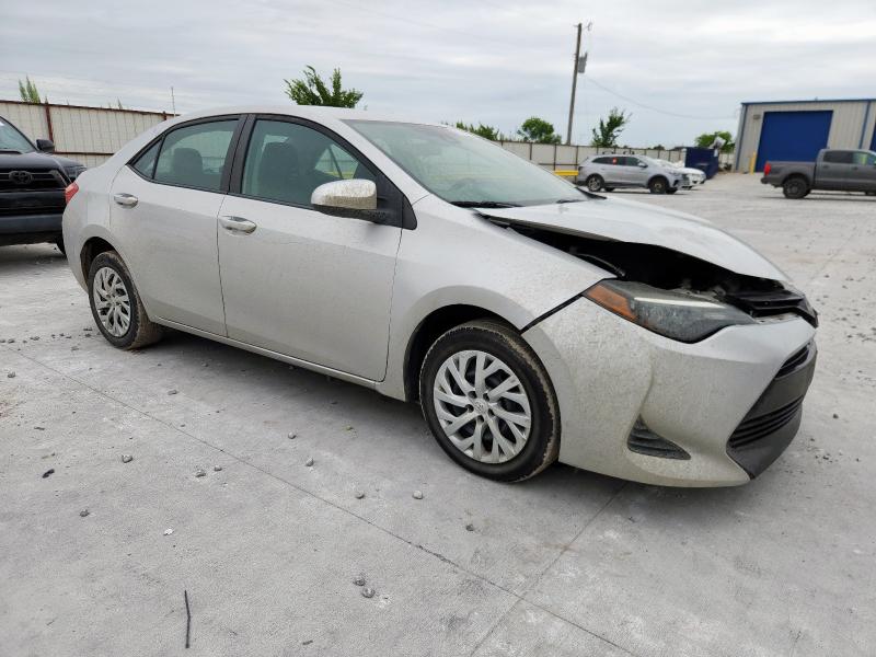 5YFBURHE2KP887031 - 2019 TOYOTA COROLLA L 银色 照片 4