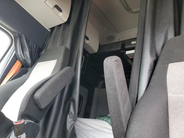 3AKJHHDV0LSLT5812 - 2020 FREIGHTLINER CASCADIA 1 白色 照片 6