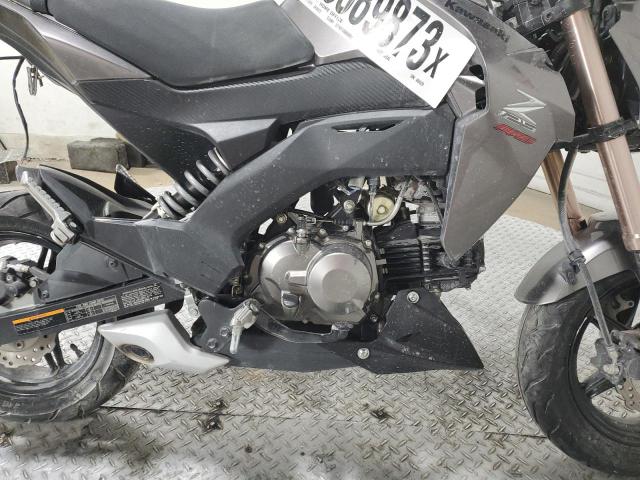 JKABRRJ12HDA04529 - 2017 KAWASAKI BR125 J GRAY photo 5