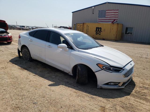 3FA6P0D95JR138705 - 2018 FORD FUSION TITANIUM/PLATINUM WHITE photo 4