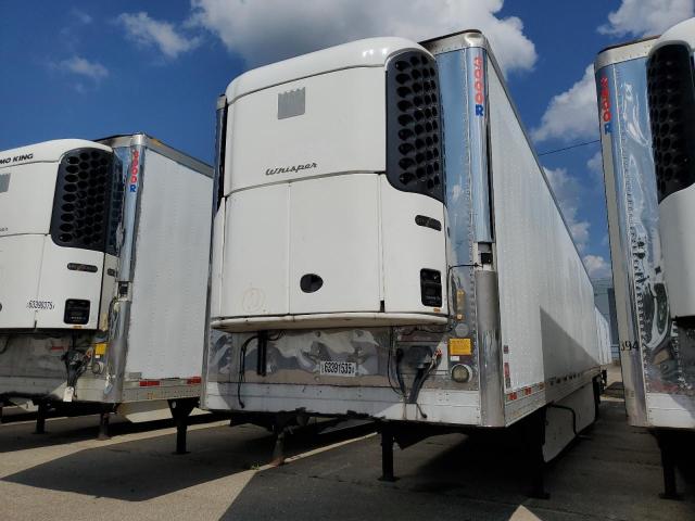 1UYVS2536CM431827 - 2012 UTILITY VS2RA WHITE photo 2