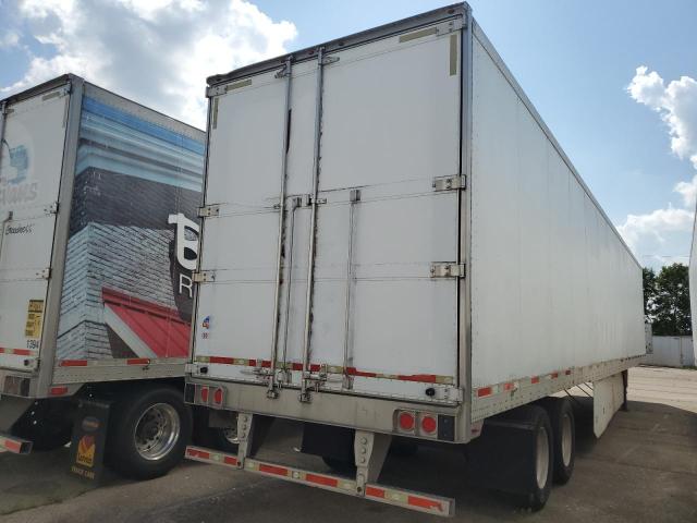 1UYVS2536CM431827 - 2012 UTILITY VS2RA WHITE photo 4