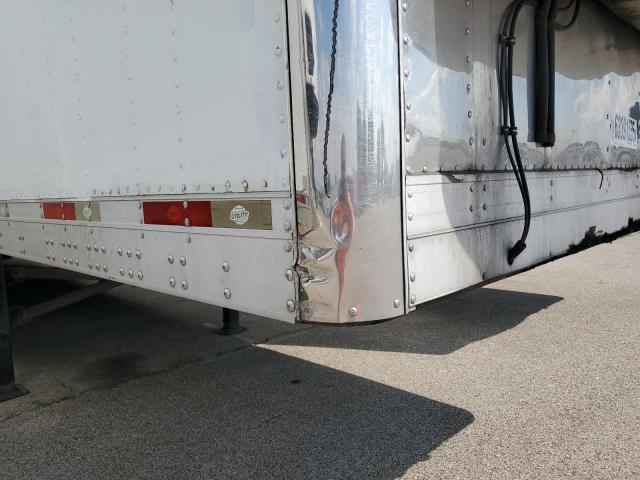 1UYVS2536CM431827 - 2012 UTILITY VS2RA WHITE photo 9