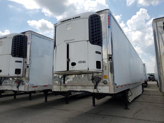 1UYVS2536CM431813 - 2012 UTILITY VS2RA WHITE photo 2