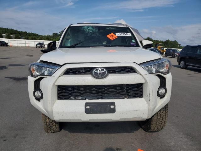 JTEBU5JR8K5619647 - 2019 TOYOTA 4RUNNER SR5/SR5 PREMIUM 白色 照片 5