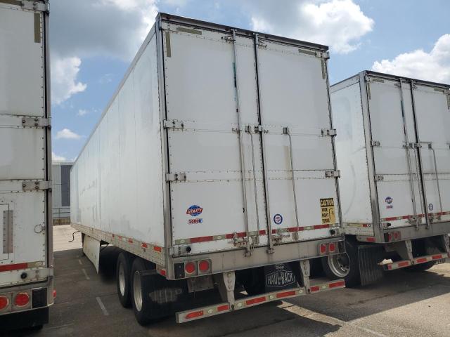 1UYVS2538CM431814 - 2012 UTILITY VS2RA WHITE photo 3