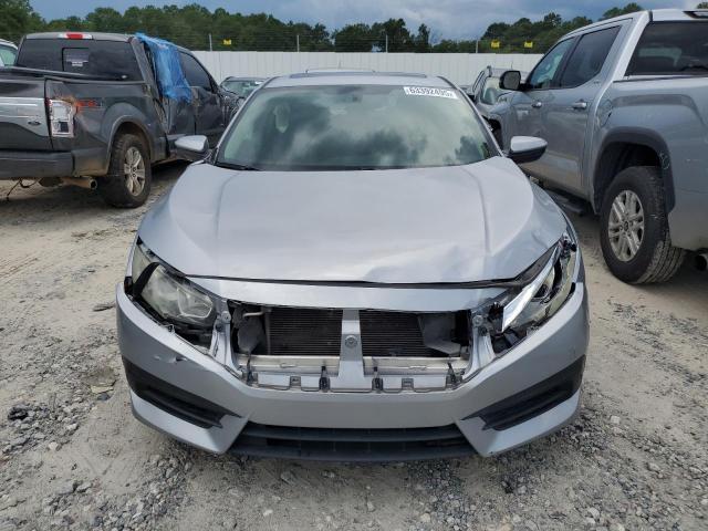 2HGFC2F78JH605657 - 2018 HONDA CIVIC EX ვერცხლისფერი ფოტო 5