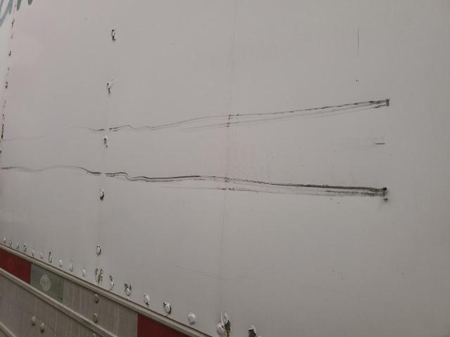 1UYVS2533CM431817 - 2012 UTILITY VS2RA Blanc photo 9