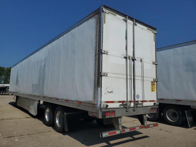 1UYVS2535CM431818 - 2012 UTILITY VS2RA WHITE photo 3