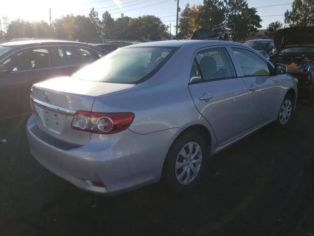 2T1BU4EE9DC996483 - 2013 TOYOTA COROLLA BASE SILVER photo 4