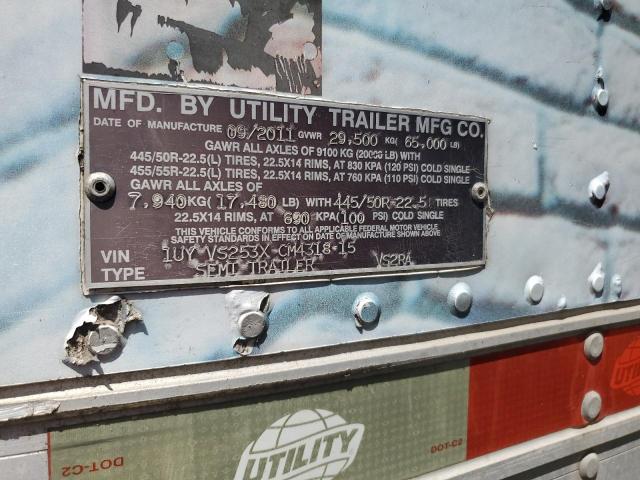 1UYVS253XCM431815 - 2012 UTILITY VS2RA WHITE photo 10