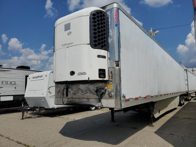 1UYVS253XCM431815 - 2012 UTILITY VS2RA WHITE photo 2