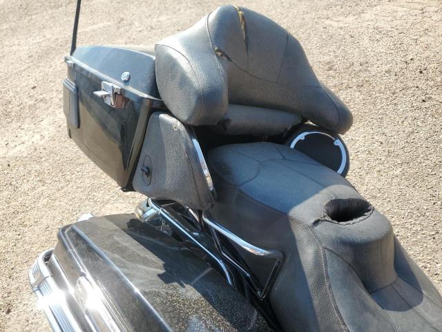 1HD1FCW105Y604370 - 2005 HARLEY-DAVIDSON FLHTCUI 黑色 照片 6