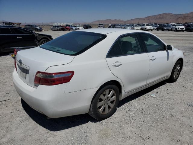 4T1BE46K47U571872 - 2007 TOYOTA CAMRY CE WHITE photo 3